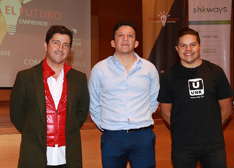 Conferencia Hackea tu futuro